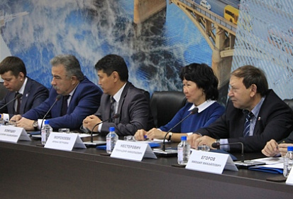 В Красноярске Геннадий Нестерович и Ирина Морохоева приняли участие в совещании сибирского отделения Совета КСО